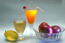 Still Life With Fruits Royalty Free Stock Photos Still Life With Fruits Royalty Free Stock Photos