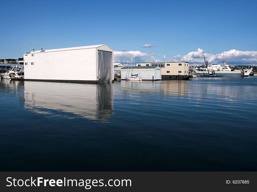 Water scene at the popular Hiram M. Chittenden Locks park near Seattle. Water scene at the popular Hiram M. Chittenden Locks park near Seattle.