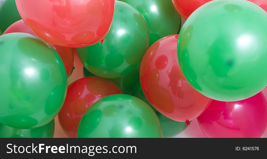 Red And Green Balloons Background