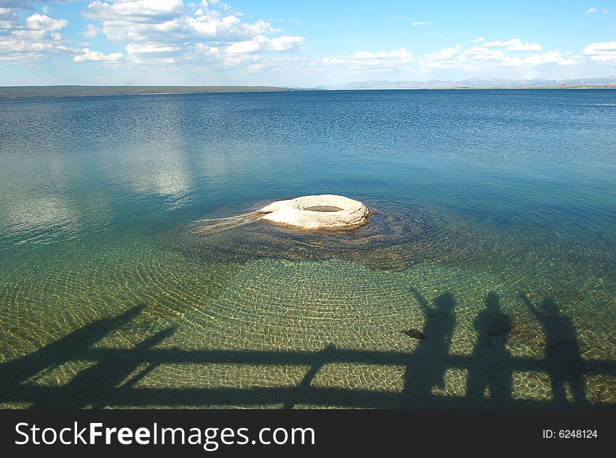 West thumb geyser in the yellowstone lake,  Yellowstone National Park