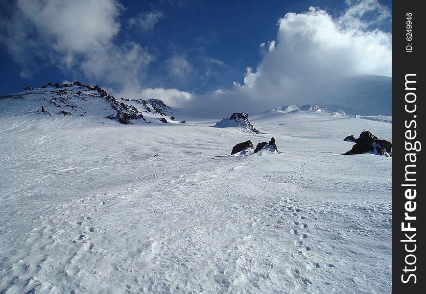 Lenz rocks (4700 m) in Kabardino-Balkaria,  Russia, near the border of Georgia. Lenz rocks (4700 m) in Kabardino-Balkaria,  Russia, near the border of Georgia