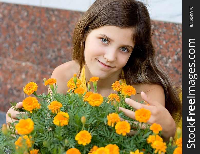 Portrait Girl Outdoor