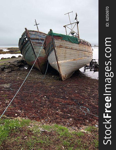 Ship wrecks on a shore of Isle of Mull
