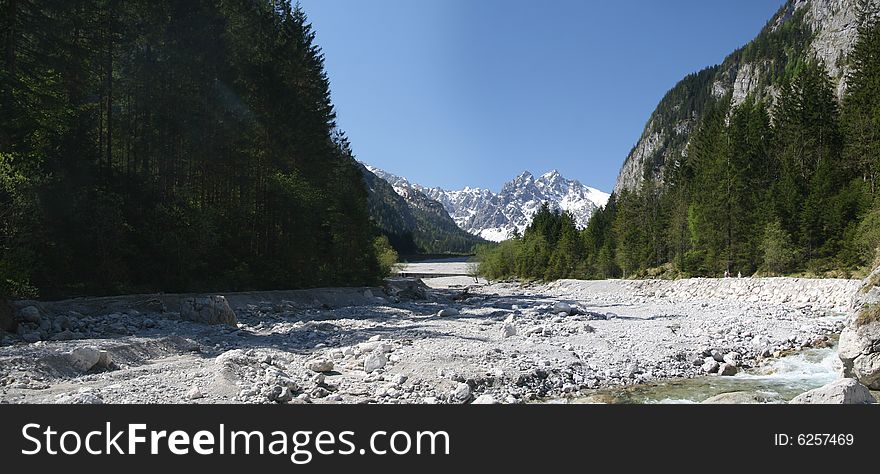 The wimbach valley in the Berchtesgaden alps