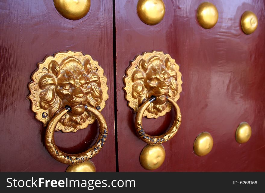 Chinese elements, gold, lion, head shape, the doors part of the door, the deputies and wealth. Chinese elements, gold, lion, head shape, the doors part of the door, the deputies and wealth
