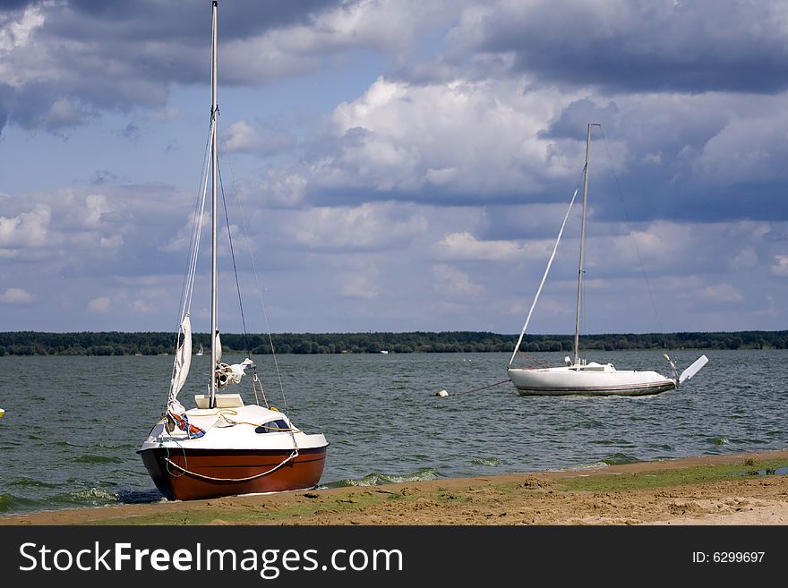 Yachts at the lakeside