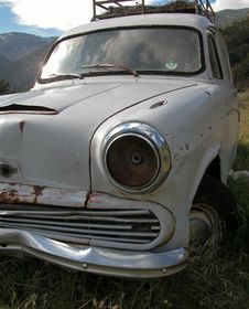 Abandoned  Car Royalty Free Stock Image