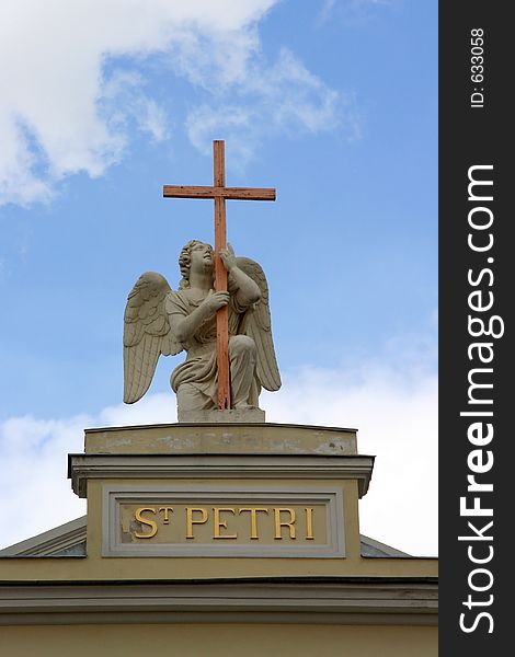 Saint Peter statue at a cathedral