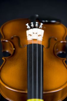 Violin Descending Royalty Free Stock Image Violin Descending Royalty Free Stock Image