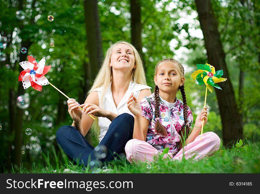 Mother and daughter have a nice time. Mother and daughter have a nice time.