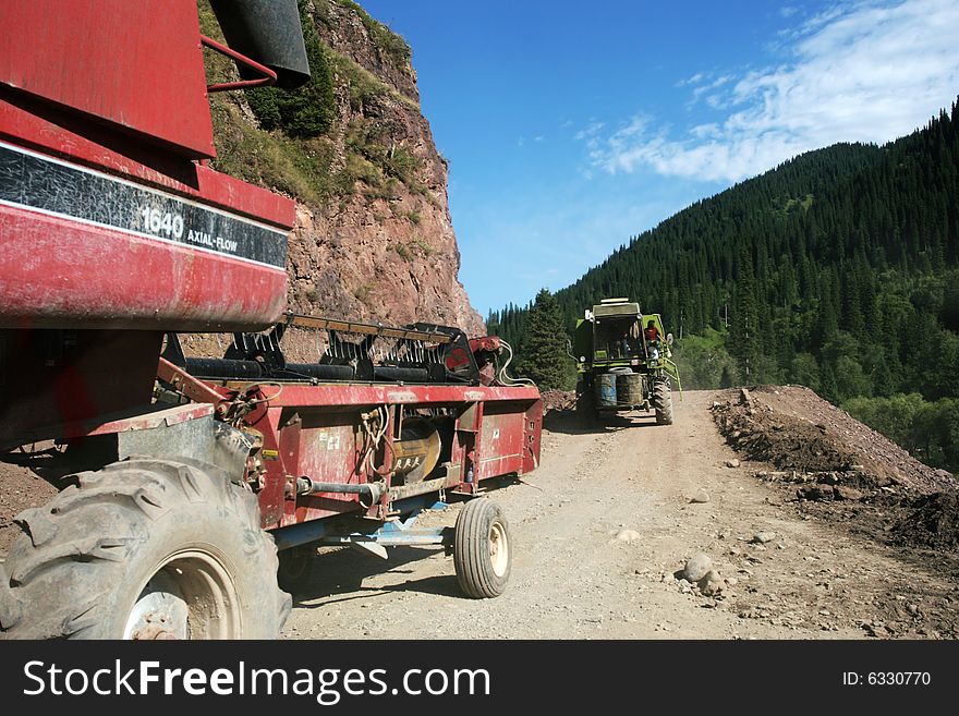 Heavy duty on the road of sinkiang china .