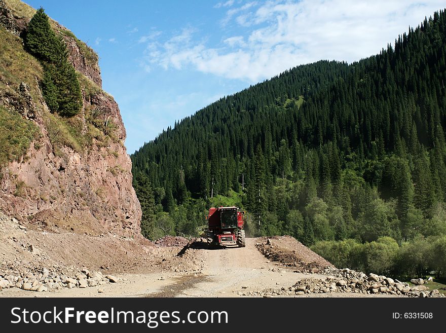 Heavy duty on the road of sinkiang china .