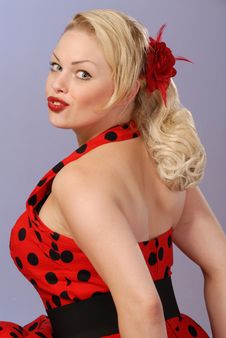 Fifties Burlesque Blond In Polka-dot Dress Royalty Free Stock Photo Fifties Burlesque Blond In Polka-dot Dress Royalty Free Stock Photo