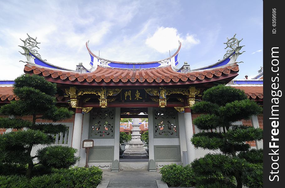 The eastern gate of Lian Shan Shuang Lin Monastery. It is the oldest Buddhist Monastery in Singapore and is gazetted as a National Monument. The eastern gate of Lian Shan Shuang Lin Monastery. It is the oldest Buddhist Monastery in Singapore and is gazetted as a National Monument