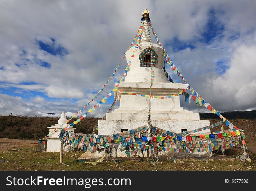 A stupa in yunnan tibert area