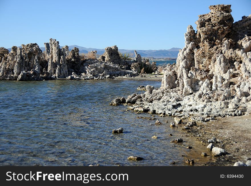 Mono lake in california with tufa