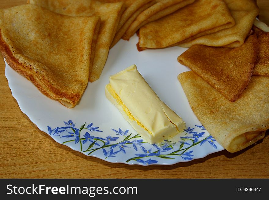 The Russian pancakes with butter