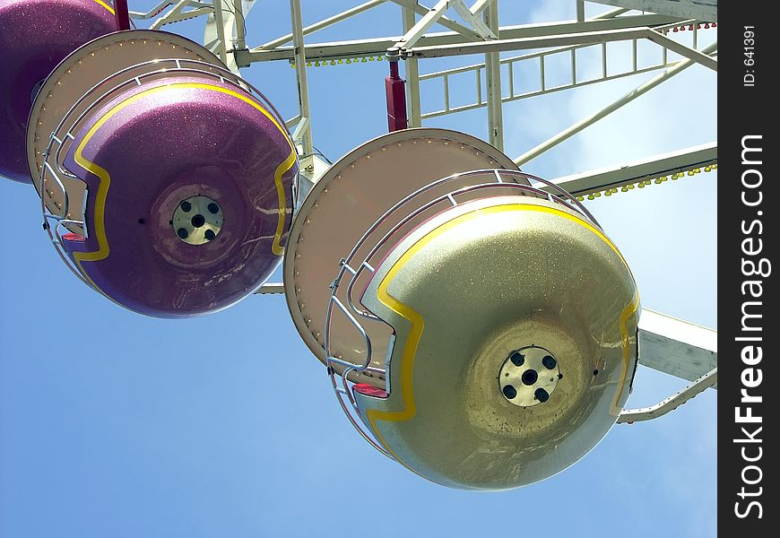 Ferris wheel gondolas