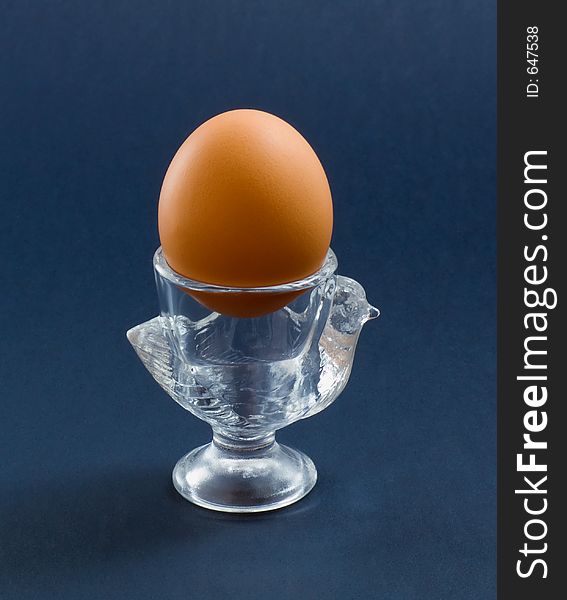 Eggcup with egg