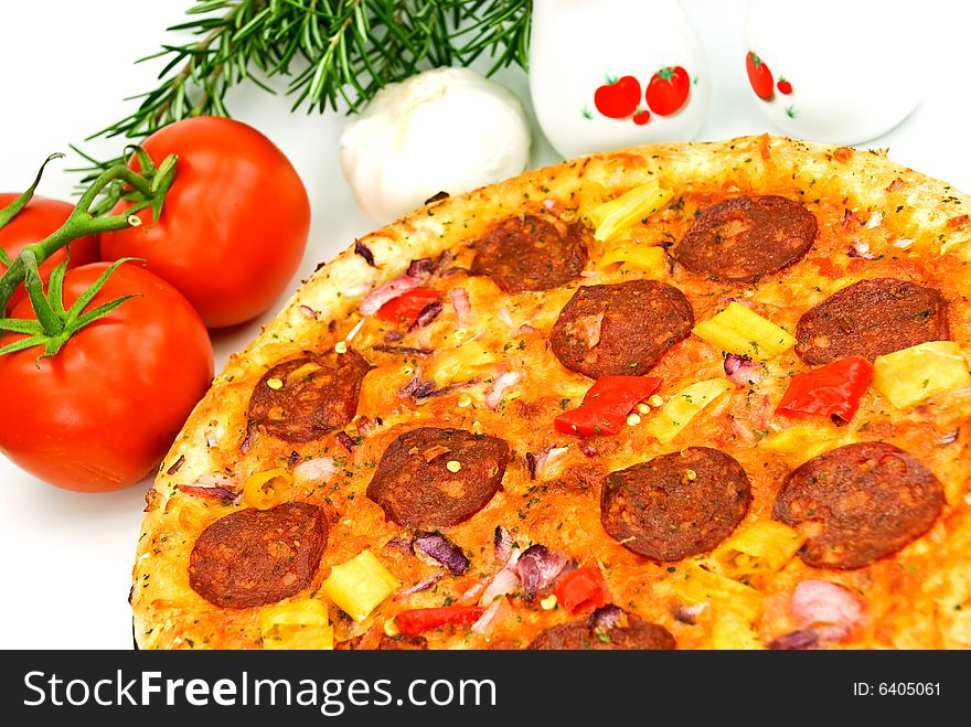 A Big Pizza With Cheese,salami,tomatoes