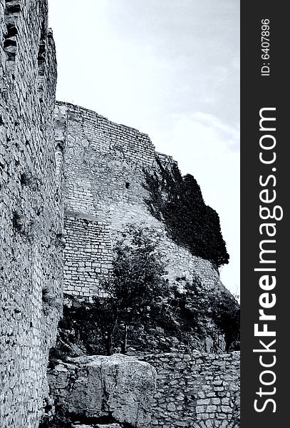 Castle Hohennneuffen, a medieval knights' ruin at the boarder of the Swabian Alb mountains, 15 miles southeast from Stuttgart. Baden-Wuerttemberg, Germany. B/W version in rather dramatic exposure settings. Castle Hohennneuffen, a medieval knights' ruin at the boarder of the Swabian Alb mountains, 15 miles southeast from Stuttgart. Baden-Wuerttemberg, Germany. B/W version in rather dramatic exposure settings.