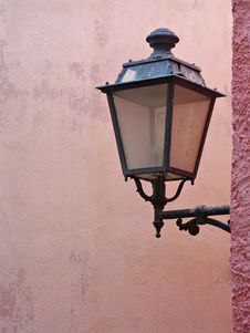 Street Lamp On Pink Wall Royalty Free Stock Images Street Lamp On Pink Wall Royalty Free Stock Images