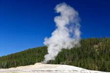 The Old Faithful Geyser In Yellowstone Stock Images The Old Faithful Geyser In Yellowstone Stock Images