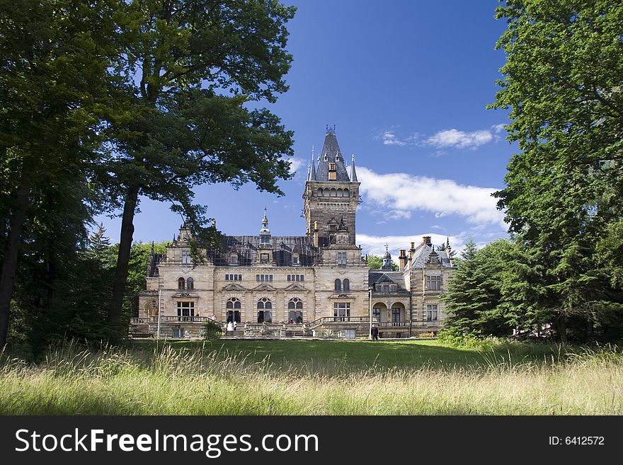 Palace Schloss Hummelshain and palace Garden trough forest