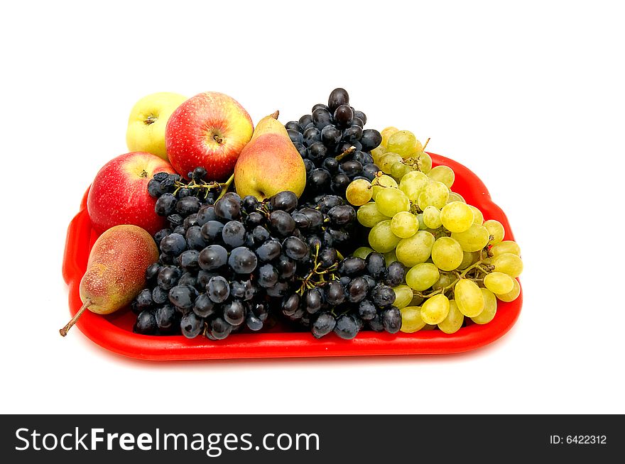 Fruits and bunches of grapes.