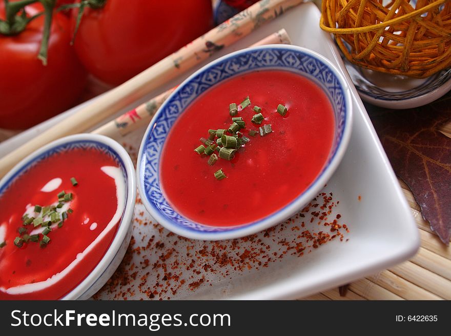 A fresh soup of tomatoes with some spices