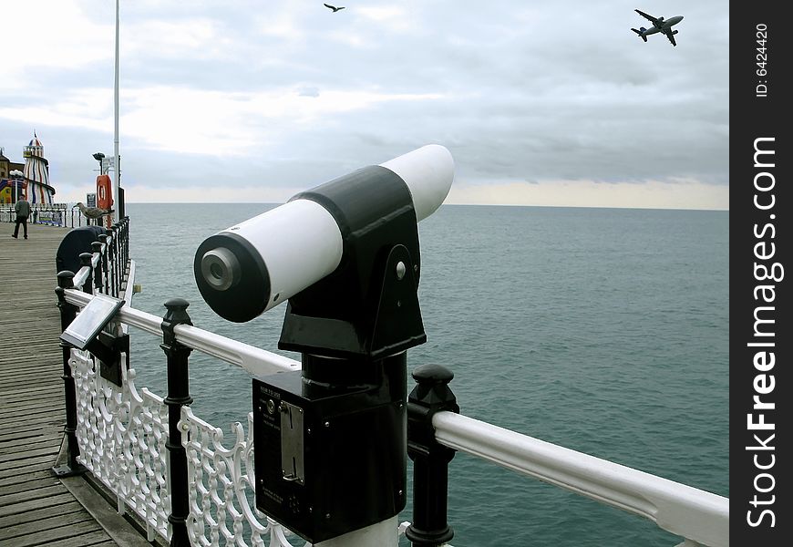Telescope for ships looking at aircraft passing