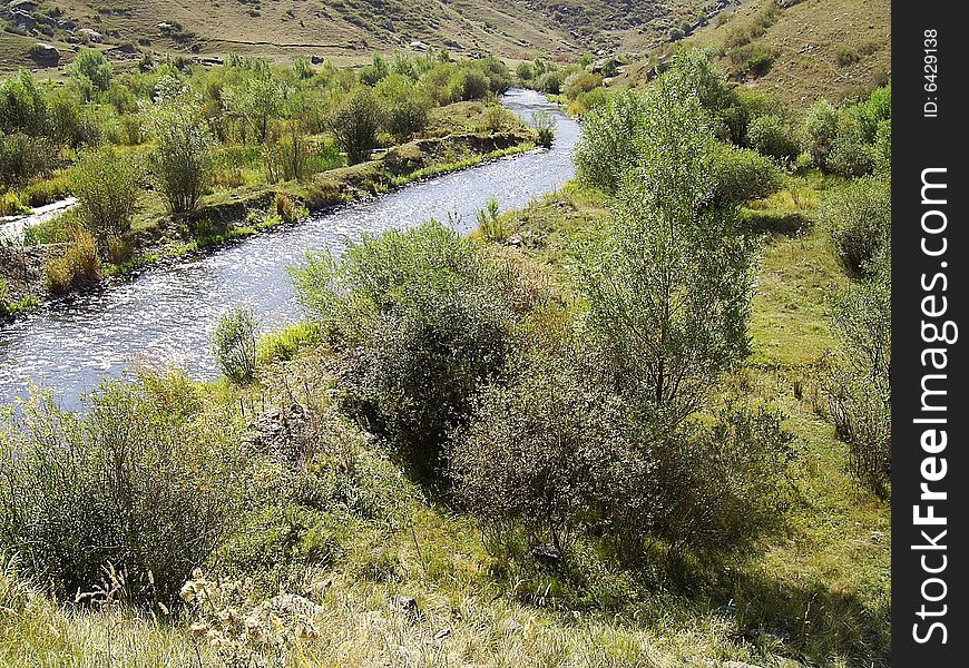 Nature Armeni-Mountain River Kasakh