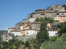 Hillside Village Royalty Free Stock Photos Hillside Village Royalty Free Stock Photos