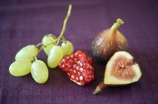 Figs Pomgranate And Grapes Stock Images Figs Pomgranate And Grapes Stock Images