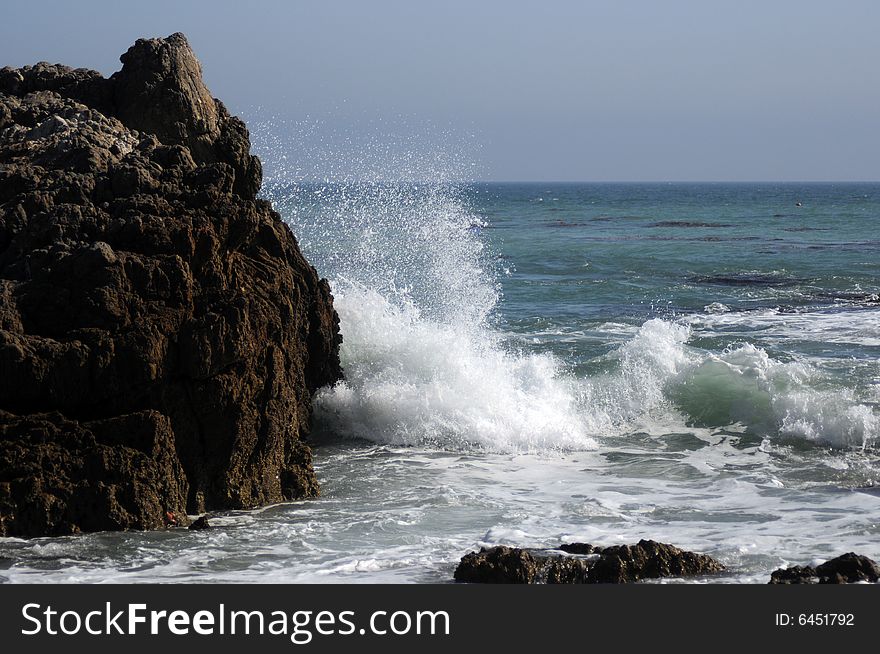 Wave splashing on the rocks