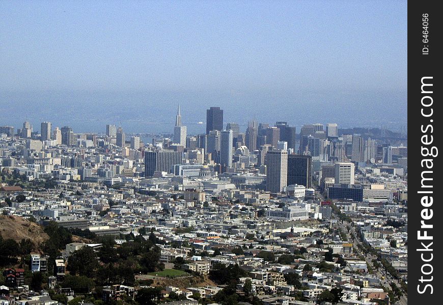 Panorama San Francisco shoot from Twin Peaks view point. Panorama San Francisco shoot from Twin Peaks view point