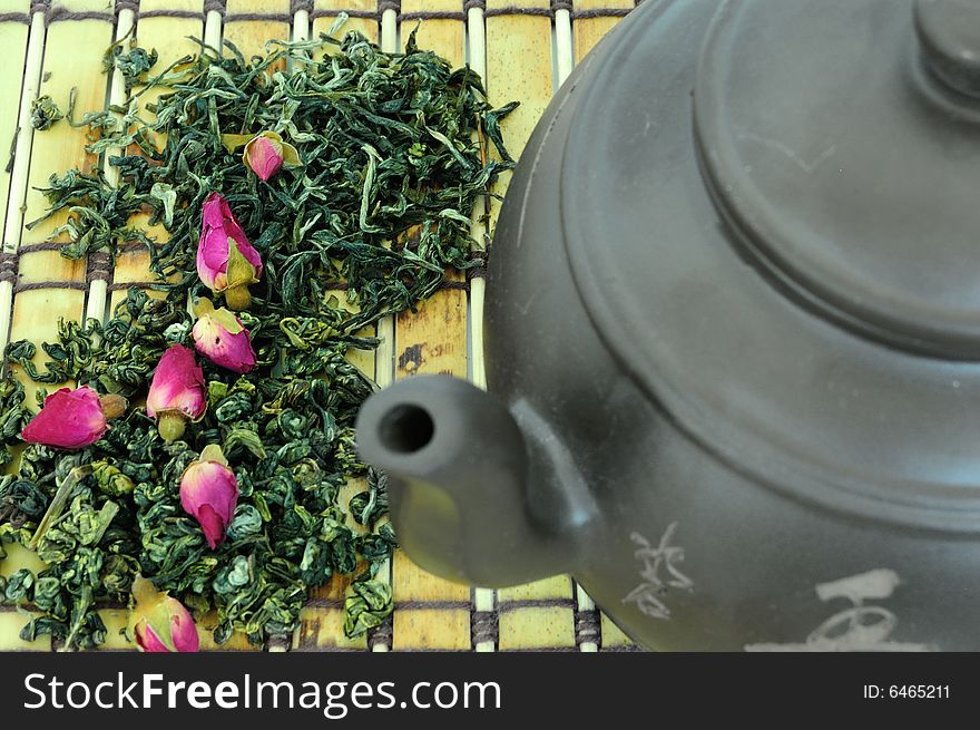 Classic chinese teapot and green tea