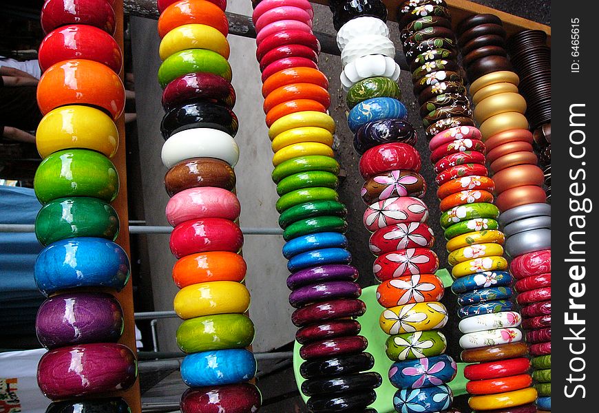 Colorful and beautiful bangle in the market. Colorful and beautiful bangle in the market.