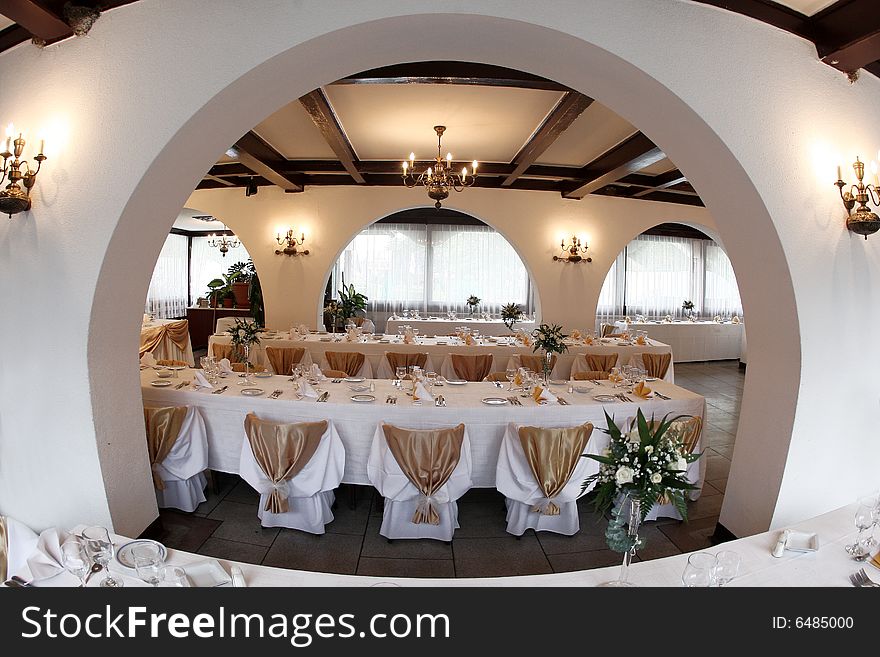 One grand wedding ballroom for parties