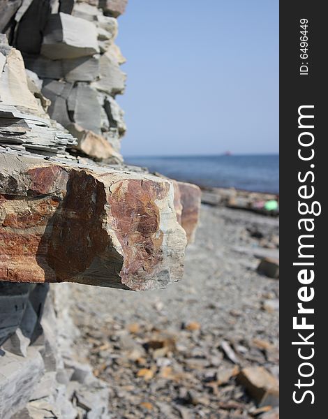 Sharp rocks on the Black Sea Bergh