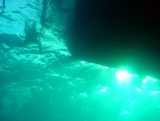 Diver With Boat Royalty Free Stock Photography Diver With Boat Royalty Free Stock Photography