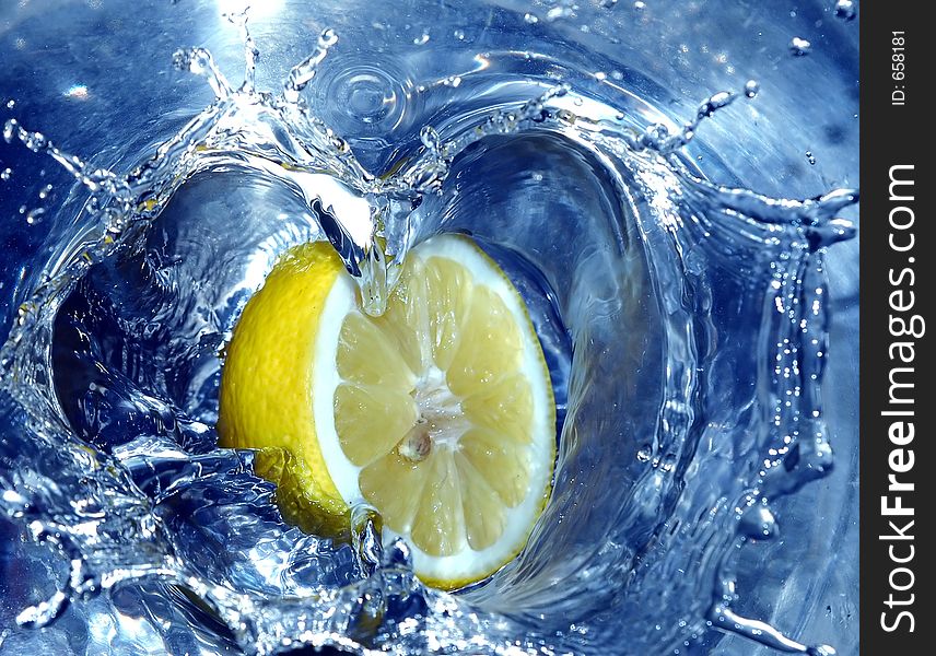 Lemon in cold water. Lemon in cold water