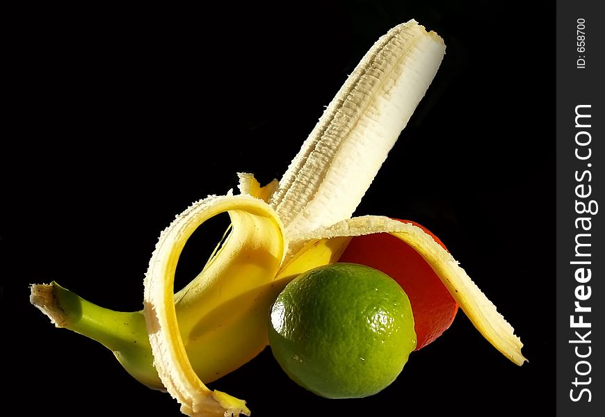 Banana lemon and mandarin