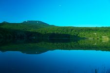 Mountain Lake At Early Morning. Royalty Free Stock Photo