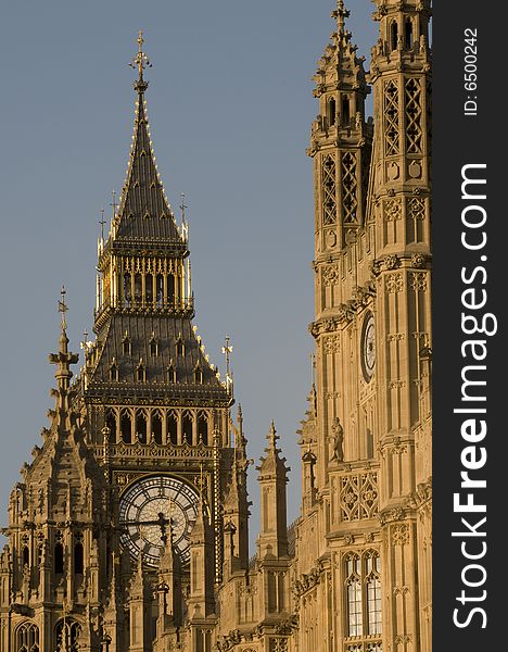 Big Ben toweer at the houses of Parliament, London