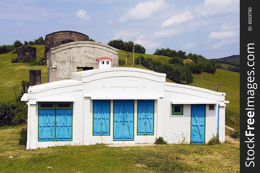 Houses and buildings in Batanes, Philippines are usually one-storey because it is visited by typhoon very often. Houses and buildings in Batanes, Philippines are usually one-storey because it is visited by typhoon very often.