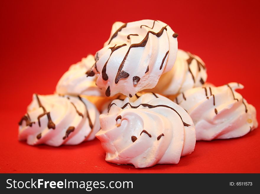 White Meringues