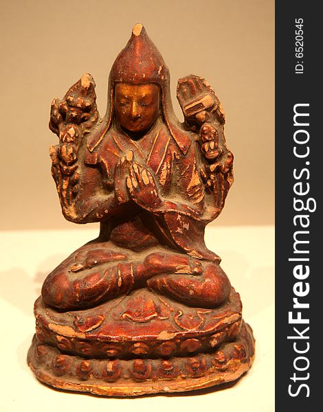 Ancient Bodhisattva statueï¼ŒVery ancient. Ancient Bodhisattva statueï¼ŒVery ancient