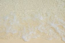 White Foam Made By Ocean Waves Royalty Free Stock Images