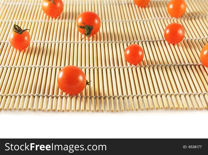 Tomatoes on bamboo mat
